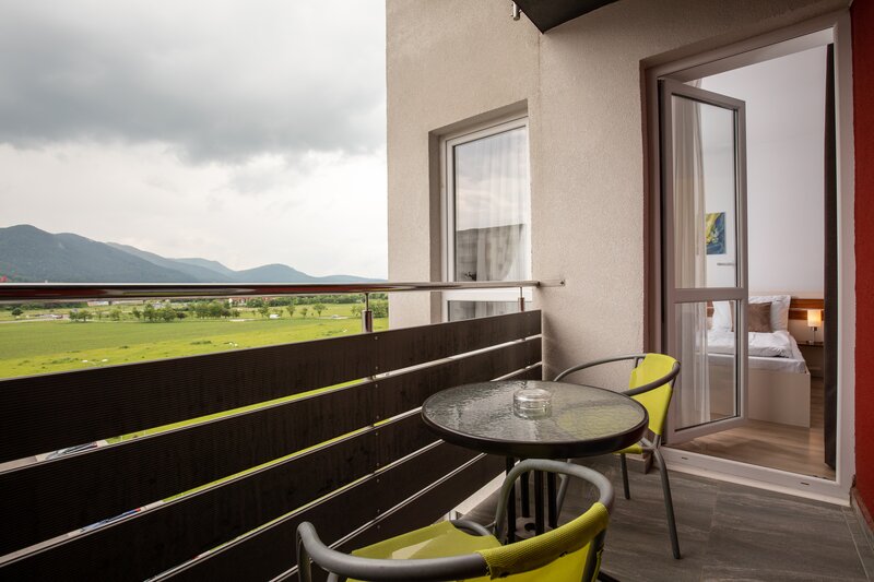 Brasov Garsoniera de inchiriat Avantgarden Bartolomeu loc de parcare inclus